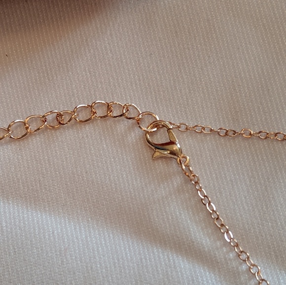 Necklace/Earrings Set - Picture 7 of 7